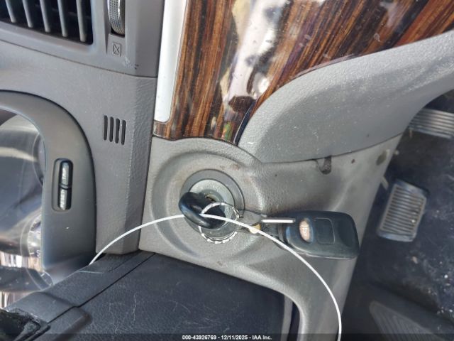 Hyundai SANTA FE Gls Image 8