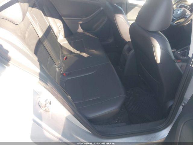 Volkswagen Jetta 1.4t Se Image 6