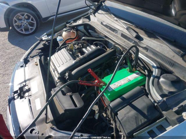 Volkswagen Jetta 1.4t Se Image 10