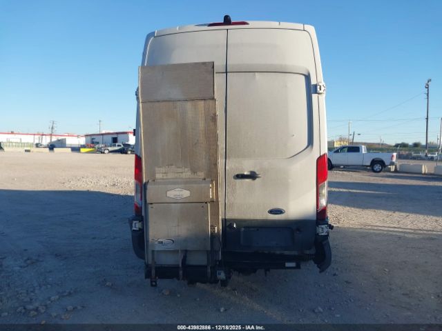 Ford Transit Image 5
