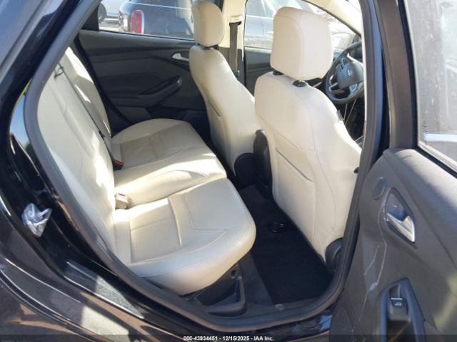 Ford Focus Titanium Image 5