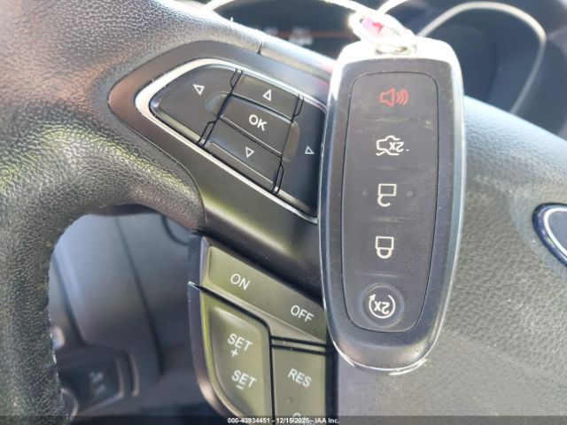 Ford Focus Titanium Image 8