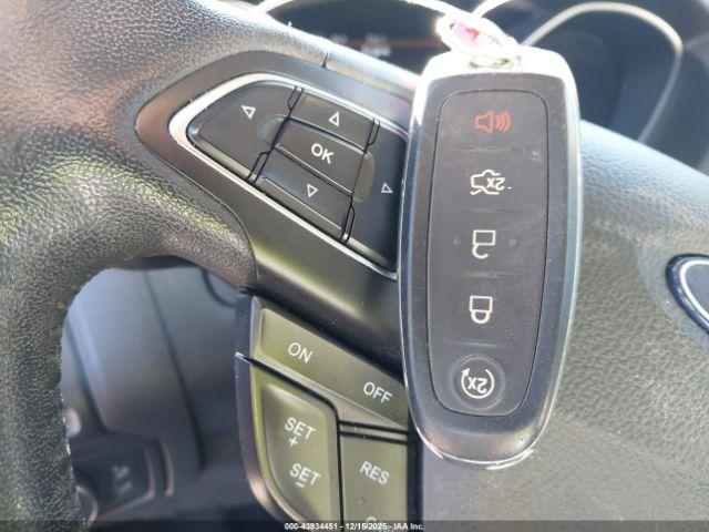 Ford Focus Titanium Image 8