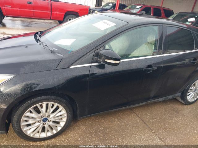 Ford Focus Titanium Image 3