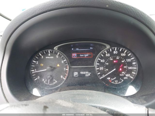 Nissan Altima 2.5 S Image 4