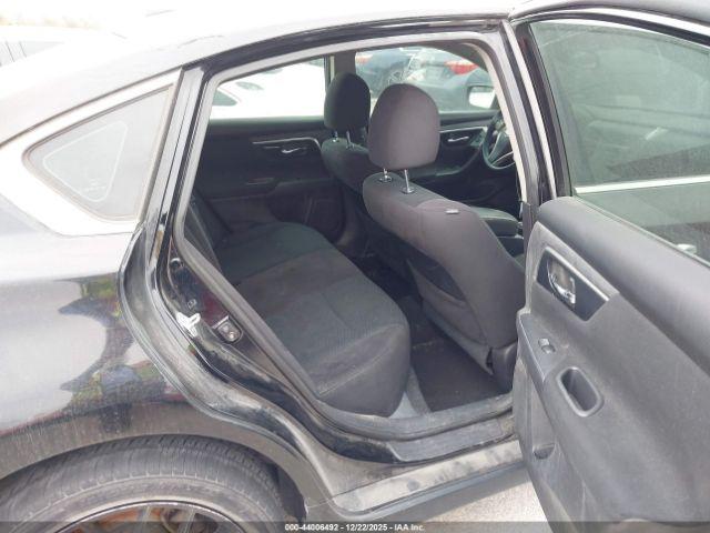 Nissan Altima 2.5 S Image 8