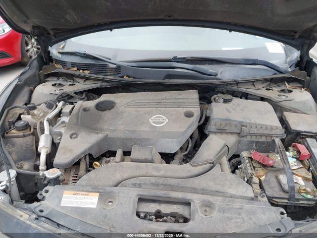 Nissan Altima 2.5 S Image 11