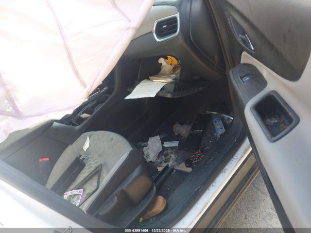 Chevrolet Equinox Ls Image 12