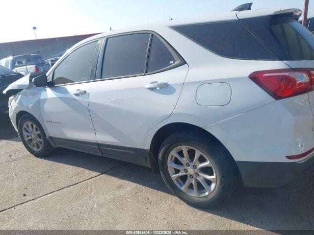 Chevrolet Equinox Ls Image 14