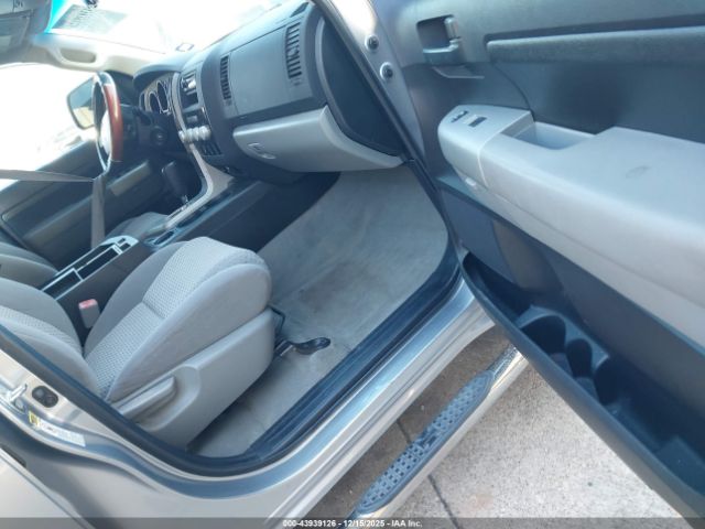 Toyota Tundra Grade V6 Image 5