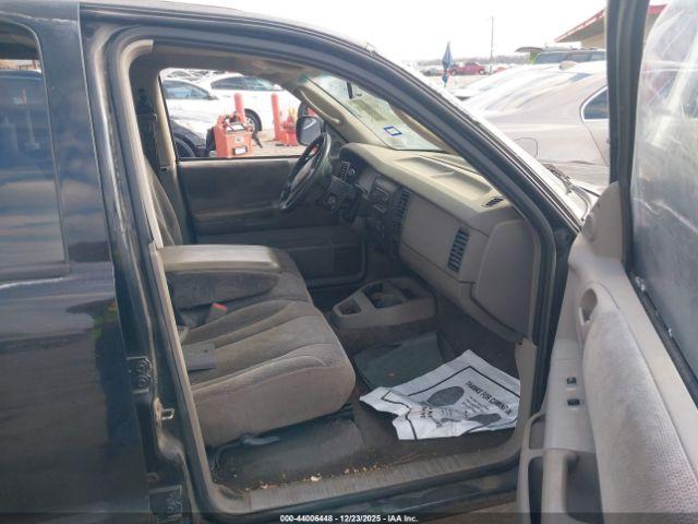 Dodge Dakota Image 4