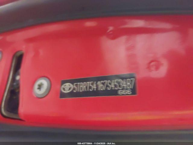 Toyota Tundra Sr5 4.7l V8 Image 9