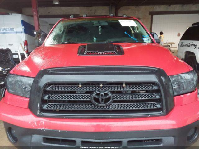 Toyota Tundra Sr5 4.7l V8 Image 8