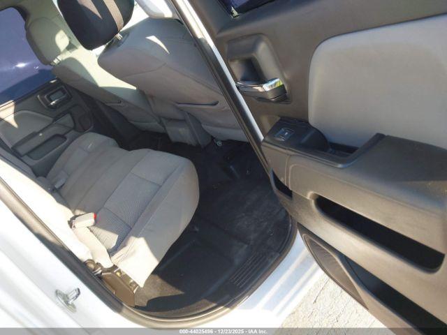 Chevrolet Silverado 1500 Wt Image 6