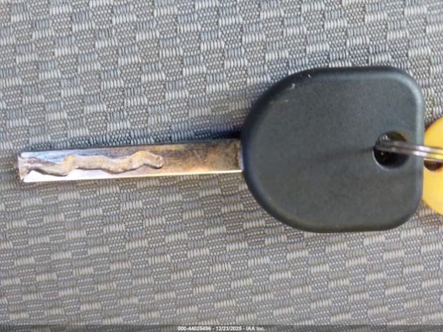 Chevrolet Silverado 1500 Wt Image 14