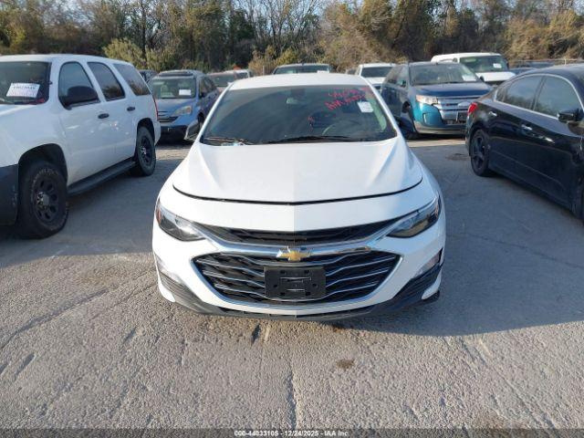 Chevrolet Malibu 1ls Image 9