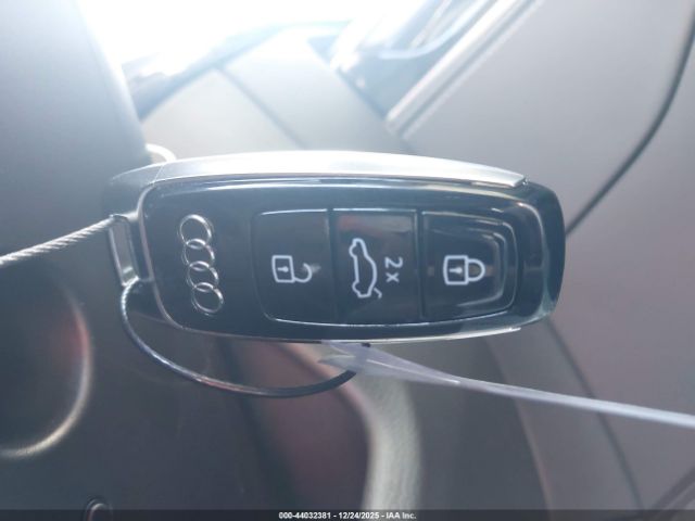 Audi Q7 Premium Plus 55 Tfsi Quattro Tiptronic Image 5