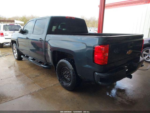 Chevrolet Silverado 1500 Wt Image 2