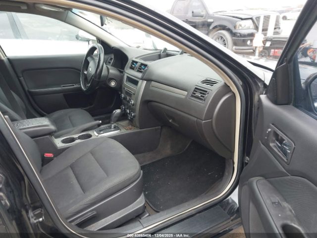 Ford Fusion Se Image 7