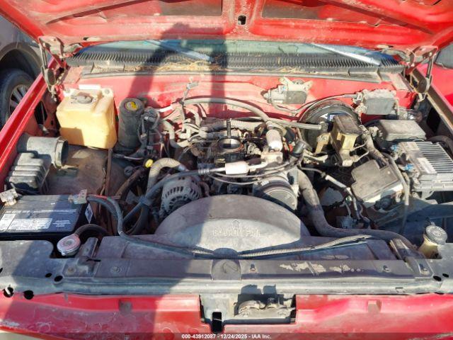 GMC Yukon Sle Image 8