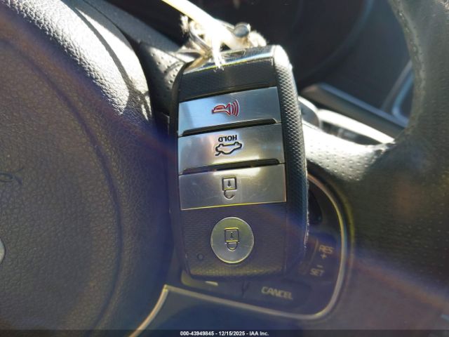 Kia Optima Sx Turbo Image 15