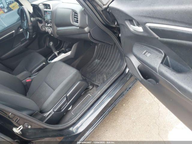 Honda Fit Lx Image 6