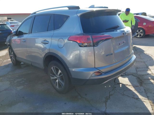 Toyota RAV4 Xle Image 11