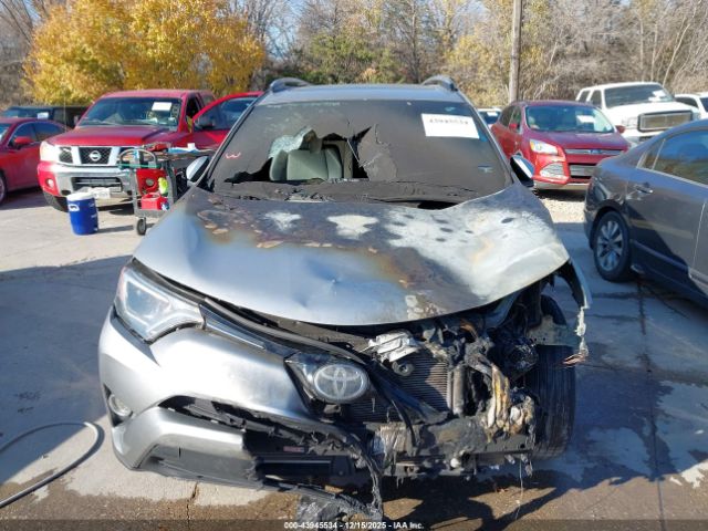 Toyota RAV4 Xle Image 5