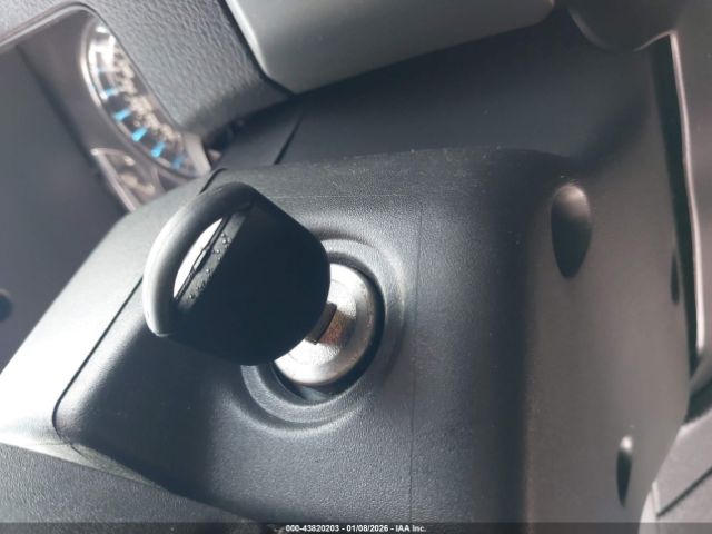 Ford F-150 Lariat Image 4