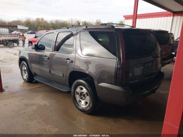 Chevrolet Tahoe Ls Image 2