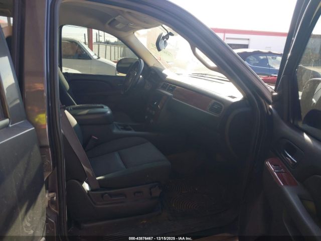 Chevrolet Tahoe Ls Image 3