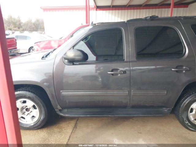 Chevrolet Tahoe Ls Image 13