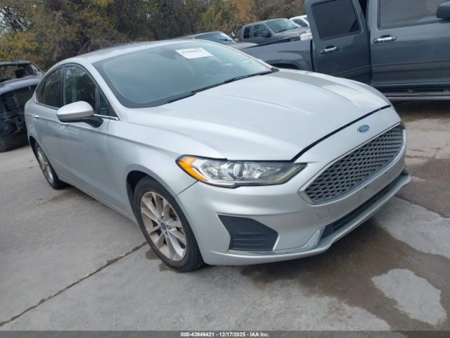 Ford Fusion Se Image 1