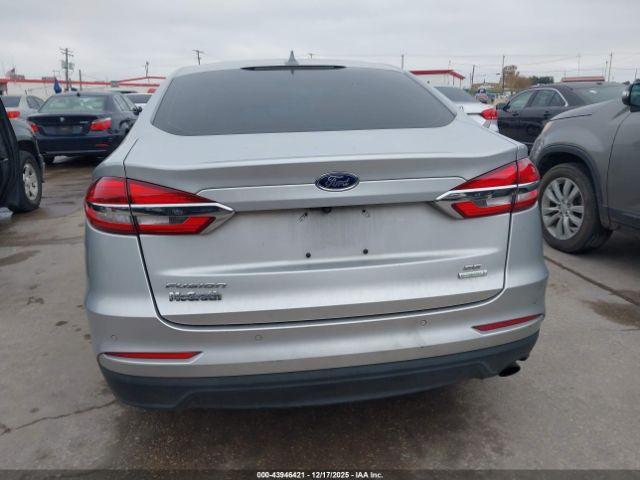 Ford Fusion Se Image 16