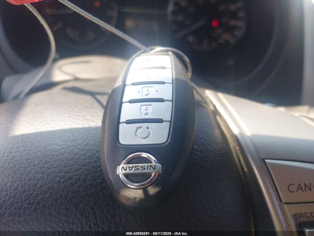 Nissan Altima 2.5 Sv Image 9