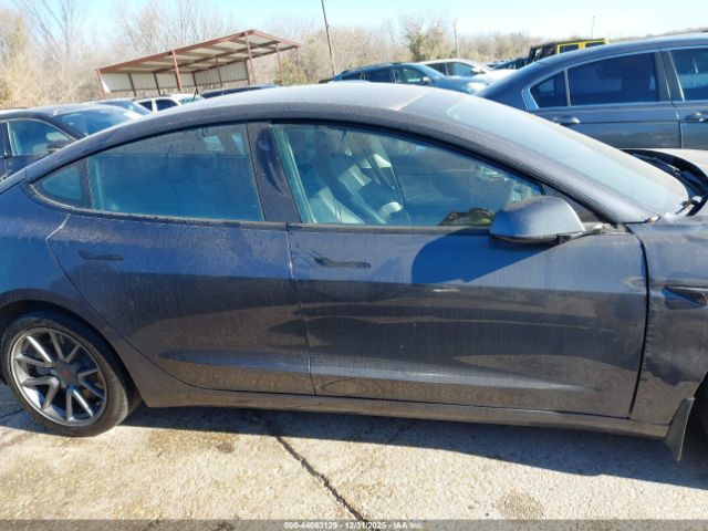 Tesla Model 3 Long Range Dual Motor All-wheel Drive Image 12