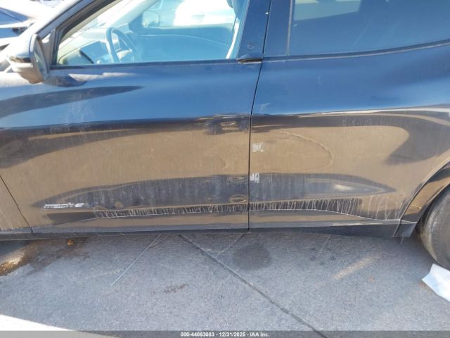 Ford Mustang Premium Image 6