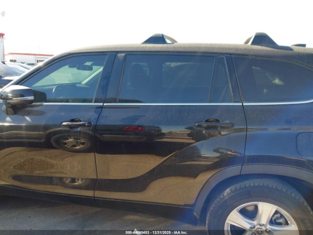 Toyota Highlander Le Image 14