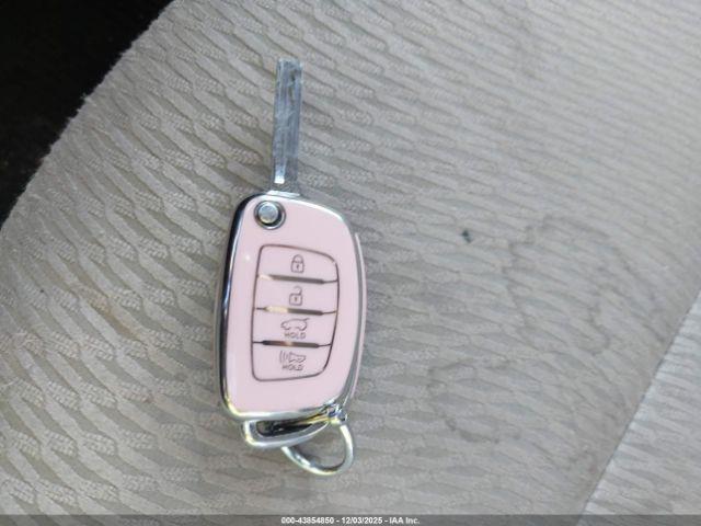 Hyundai SANTA FE Se Image 2