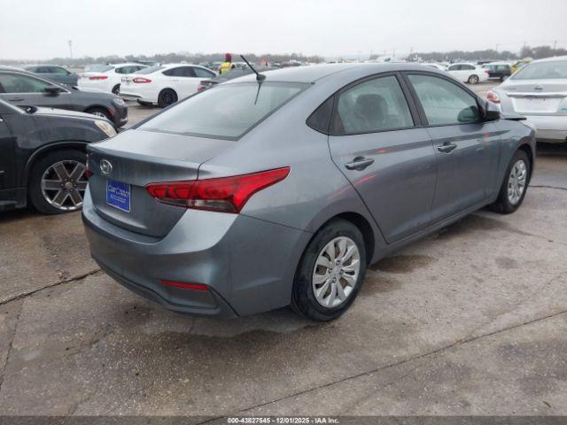 Hyundai ACCENT Se Image 4