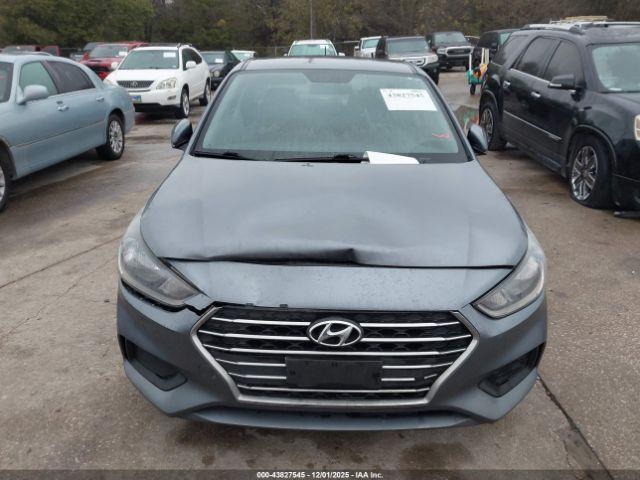 Hyundai ACCENT Se Image 9