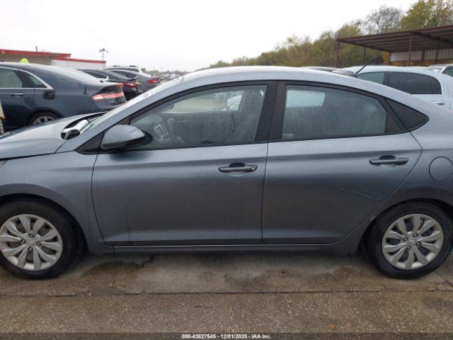 Hyundai ACCENT Se Image 11
