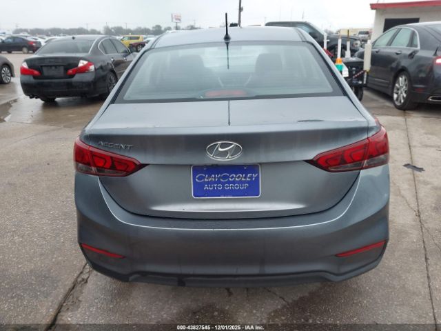 Hyundai ACCENT Se Image 10