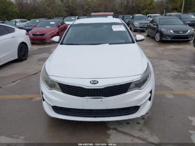 Kia Optima Lx Image 11