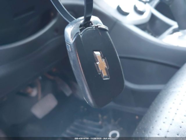 Chevrolet Sonic Premier Auto Image 9