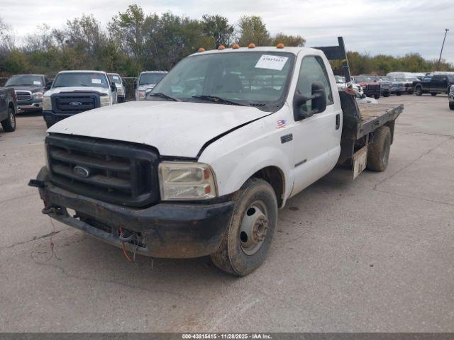 Ford F-350 Image 4