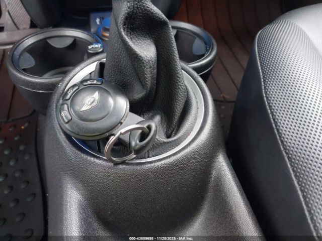 MINI Hardtop Cooper Image 9