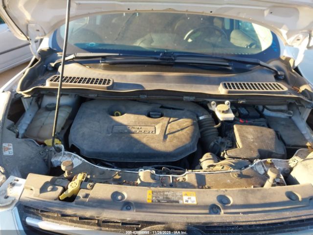 Ford Escape Titanium Image 9