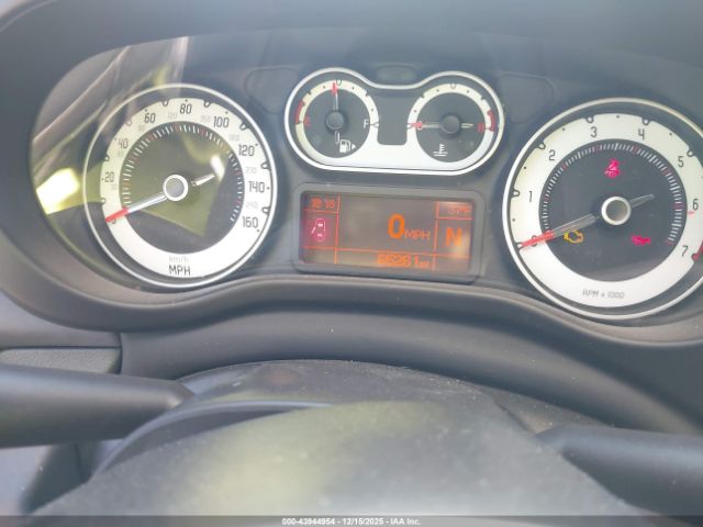 FIAT 500L Lounge Image 6