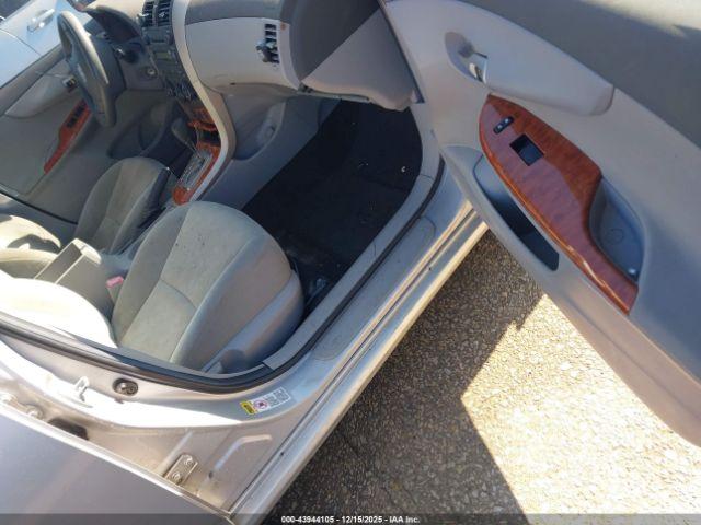 Toyota Corolla Xle Image 3